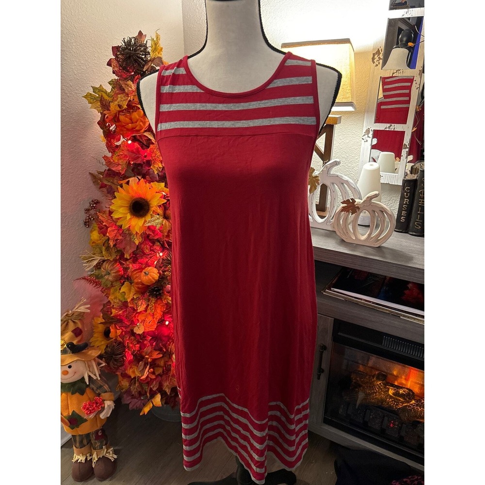 Fanfare NWT small Sleeveless Casual Dress Striped Accents red gray